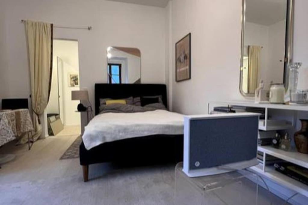 Appartement Exclusive In Historic Center Linz
